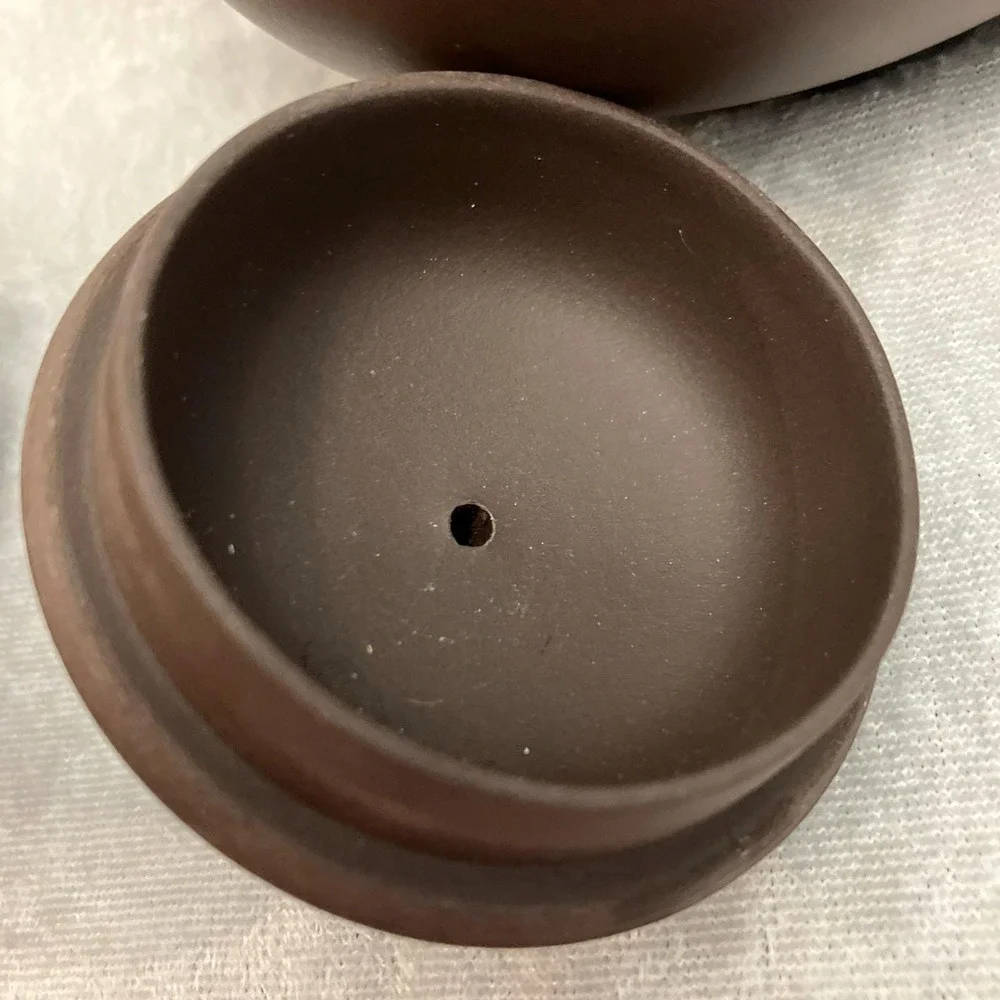 Fang Caiping hand carved